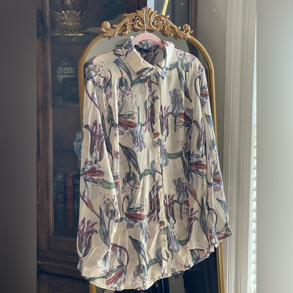 Pretty Little Thing NWT PLUS DUSTY PINK FLORAL OVERSIZED Button Up SHIRT